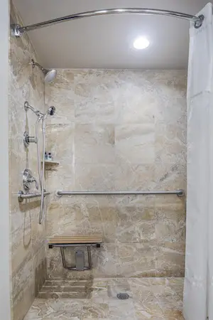 Image for room KPVAR - Atlantic_Suites_KPVAR_205_shower 