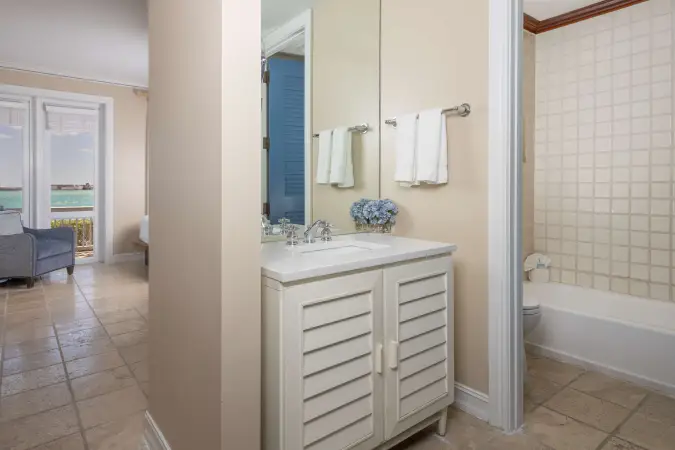 Image for room 1KGV - 729_sunkissed_bathroom_03