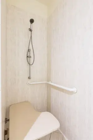 Image for room QSVAR - Capri_Inn_QSVAR_106_shower21080 
